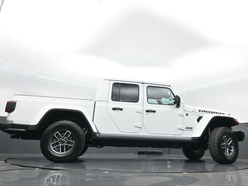 New 2026 Jeep Gladiator Mojave image 35