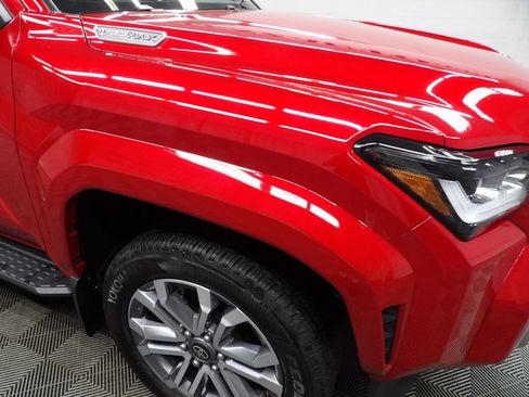 Used 2026 Toyota 4Runner Limited w/ Tow Technology Package AWD/4WD image 33