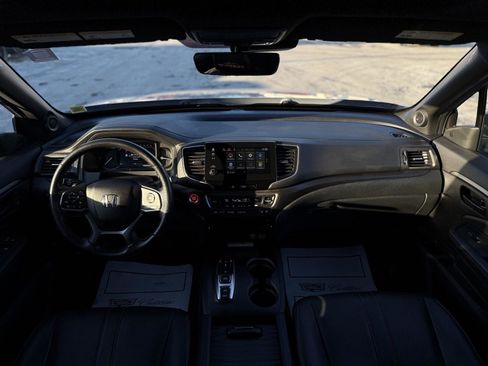 Certified 2023 Honda Passport TrailSport image 24