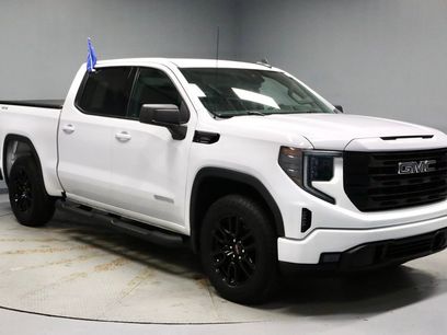 Used 2023 GMC Sierra 1500 Elevation