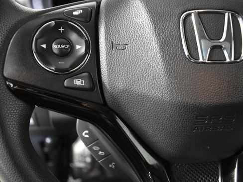 Used 2022 Honda HR-V EX image 15