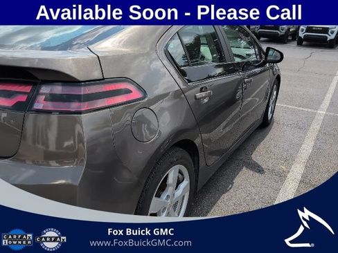 Used 2015 Chevrolet Volt Premium w/ Premium Trim Package FWD image 4