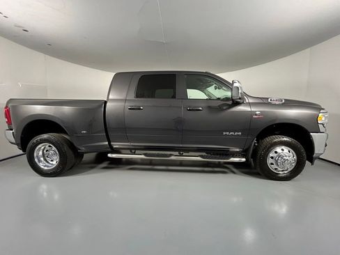 Used 2023 RAM 3500 Laramie AWD/4WD image 8