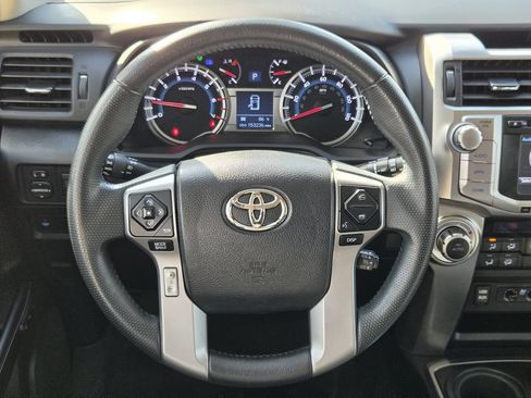 Used 2017 Toyota 4Runner Limited AWD/4WD image 14