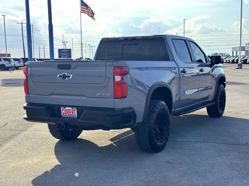 Used 2024 Chevrolet Silverado 1500 ZR2 w/ Technology Package image 6