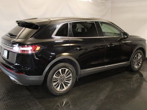 Used 2021 Lincoln Nautilus Reserve image 5