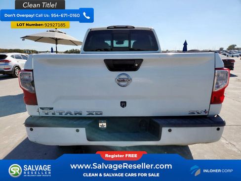 Used 2016 Nissan Titan SV image 8