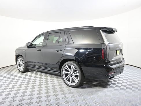 Used 2025 Cadillac Escalade Sport w/ Touring Package AWD/4WD image 4