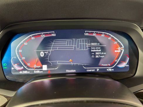 Certified 2023 BMW X6 xDrive40i w/ M Sport Package image 20