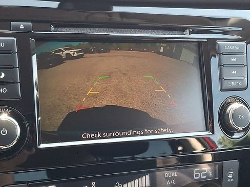Used 2020 Nissan Rogue SV AWD/4WD image 4
