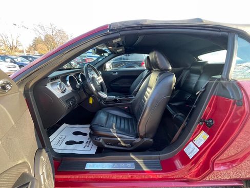 Used 2006 Ford Mustang GT image 20