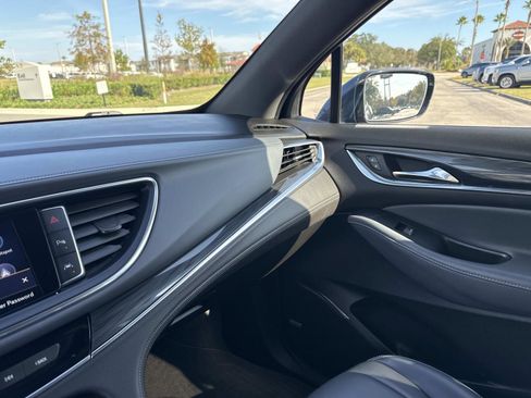 Used 2023 Buick Enclave Essence w/ Experience Buick Package image 25
