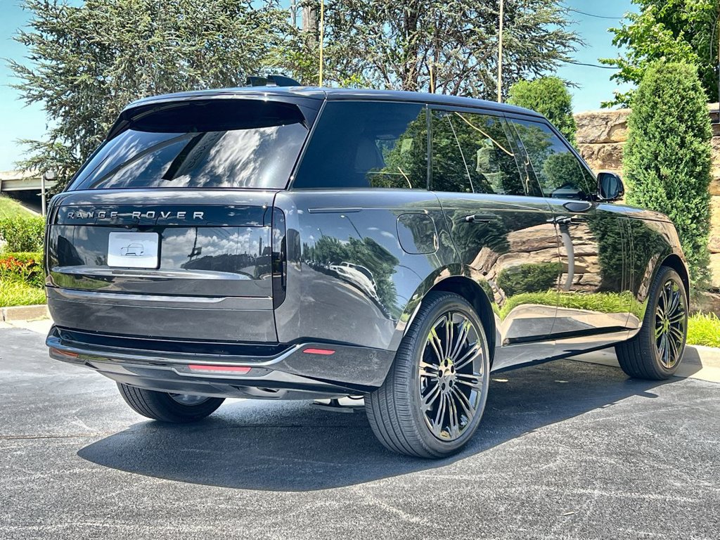Certified 2026 Land Rover Range Rover SE AWD/4WD image 5