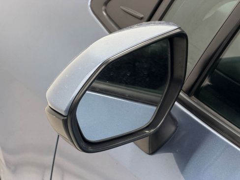 Used 2024 Toyota Corolla LE FWD image 31