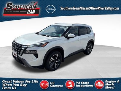 New 2025 Nissan Rogue SL