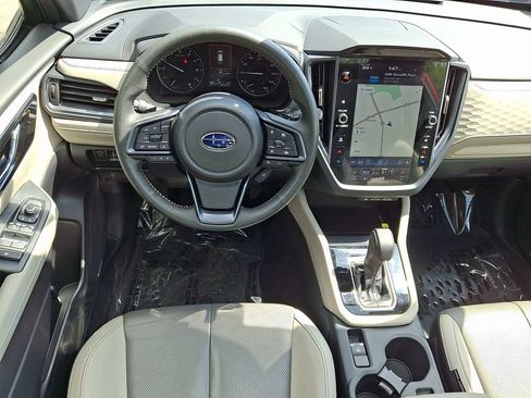 Used 2025 Subaru Forester Limited AWD/4WD image 13