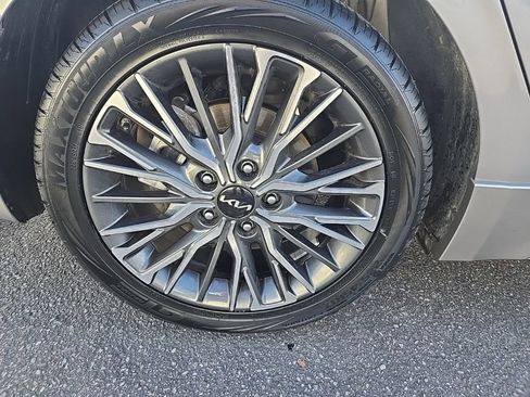 Used 2024 Kia Forte GT-Line w/ GT-Line Premium Package image 39