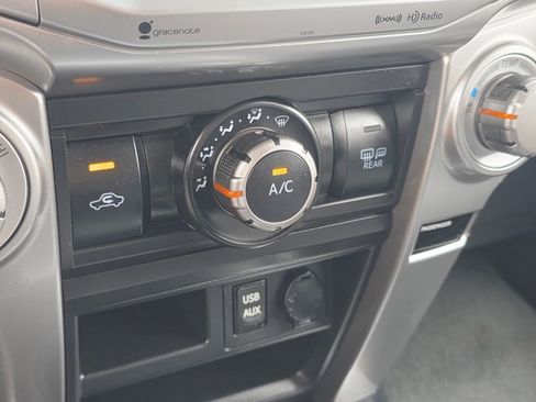 Used 2016 Toyota 4Runner SR5 w/ Convenience Package image 27