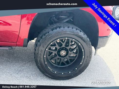 Used 2024 Chevrolet Silverado 1500 LT RWD image 9