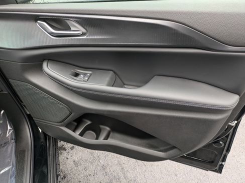 New 2026 Jeep Grand Cherokee Laredo X image 31