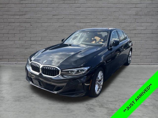 Used 2025 BMW 330i Sedan RWD image 1