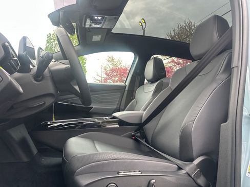 New 2026 Volkswagen ID.4 Pro S Plus AWD/4WD image 3