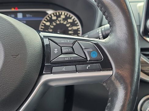 Used 2022 Nissan Altima 2.5 Platinum image 12