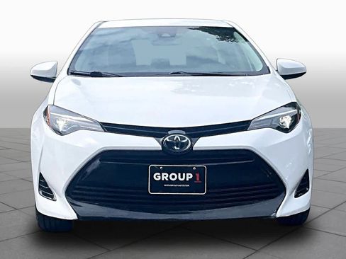 Used 2018 Toyota Corolla LE FWD image 4