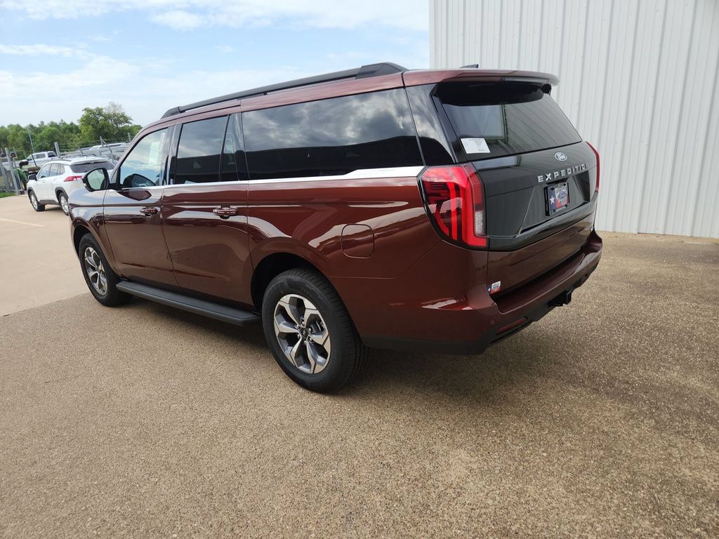 New 2027 Ford Expedition Max Active RWD image 6