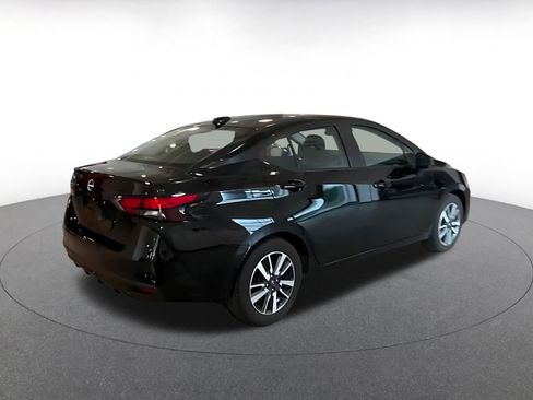 Used 2025 Nissan Versa SV FWD image 11