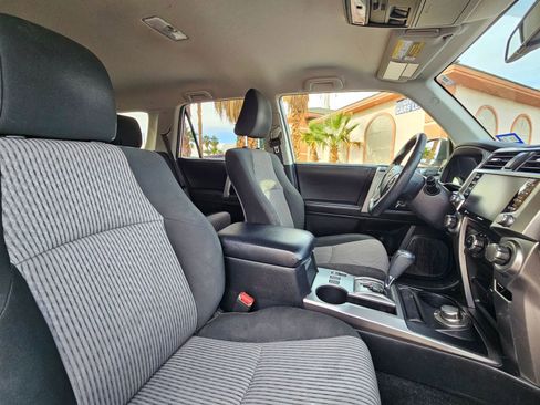 Used 2022 Toyota 4Runner SR5 image 17