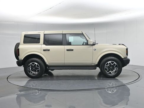 New 2026 Ford Bronco Outer Banks AWD/4WD image 26