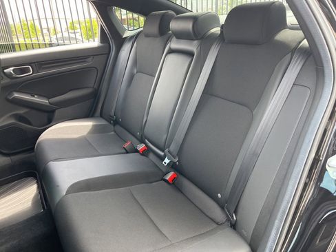 Used 2025 Honda Civic Sport image 26