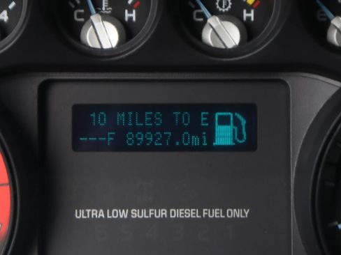 Used 2012 Ford F350 XLT w/ XLT Interior Pkg AWD/4WD image 24