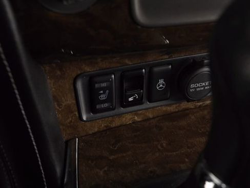 Used 2016 INFINITI QX80 4WD w/ Driver's Assistance Package image 9