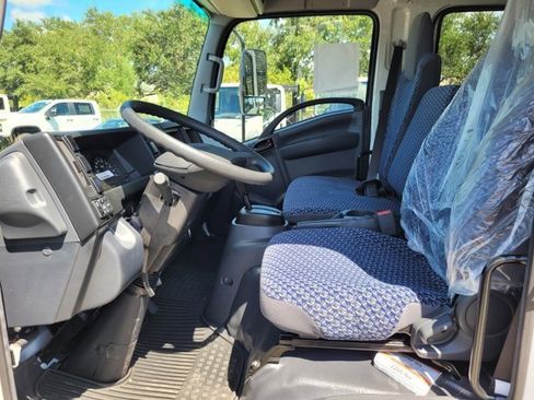 New 2024 Chevrolet Low Cab Forward image 16