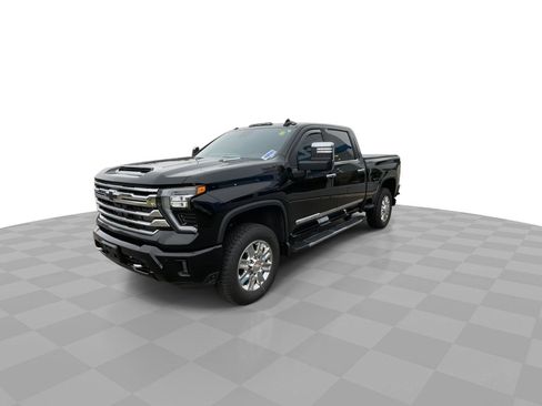 Certified 2024 Chevrolet Silverado 2500 High Country w/ Technology Package image 5