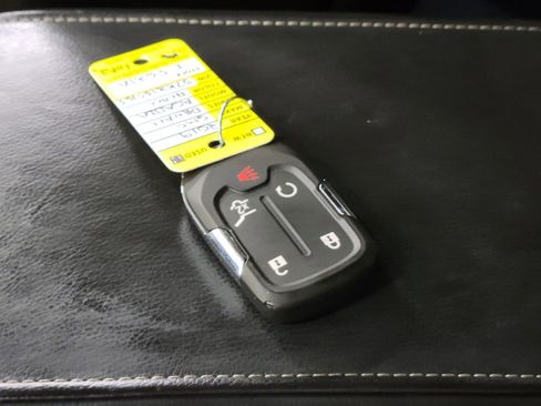 Used 2019 GMC Acadia Denali w/ LPO, Floor Liner Package image 29