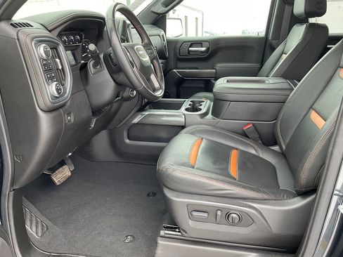 Used 2021 GMC Sierra 1500 AT4 image 2