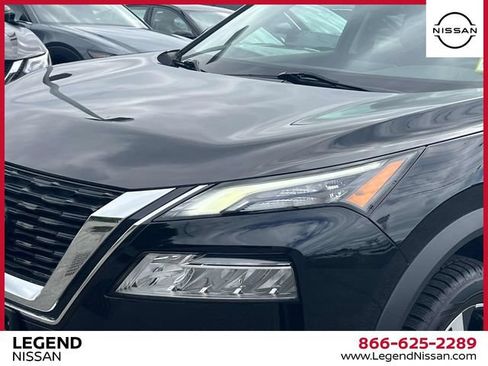 Certified 2023 Nissan Rogue SL AWD/4WD image 9