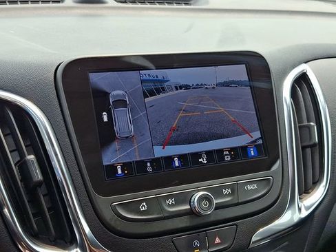 Certified 2024 Chevrolet Equinox LT FWD image 18