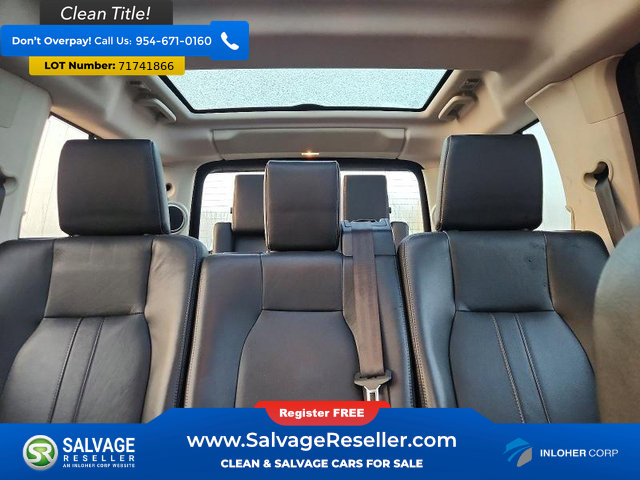 Used 2015 Land Rover LR4 HSE AWD/4WD image 13