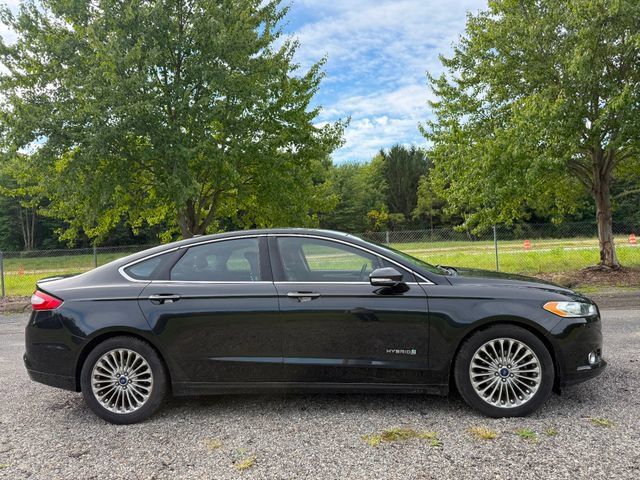 Used 2013 Ford Fusion Titanium w/ Titanium Driver Assist Pkg FWD image 5