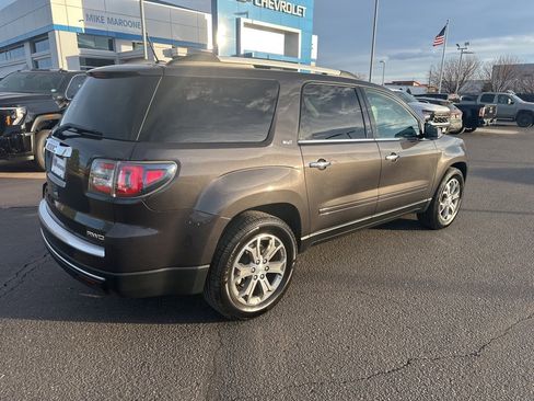Used 2015 GMC Acadia SLT image 36