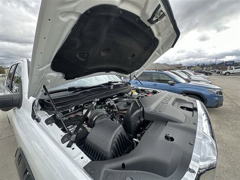 Used 2023 RAM 3500 Laramie AWD/4WD image 38