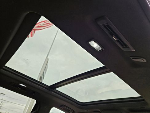 Used 2021 Chevrolet Tahoe Premier image 29