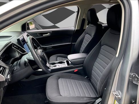 Certified 2022 Ford Edge SE w/ Black Appearance Package AWD/4WD image 25