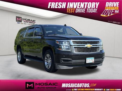 Used 2018 Chevrolet Suburban LT AWD/4WD image 1