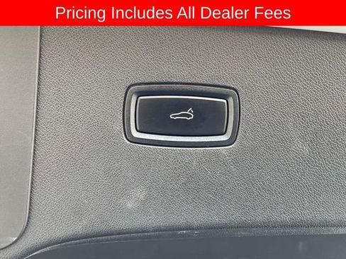 Used 2020 Porsche Cayenne AWD/4WD image 14