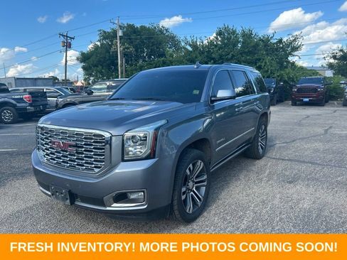 Used 2018 GMC Yukon Denali w/ Denali Ultimate Package AWD/4WD image 7